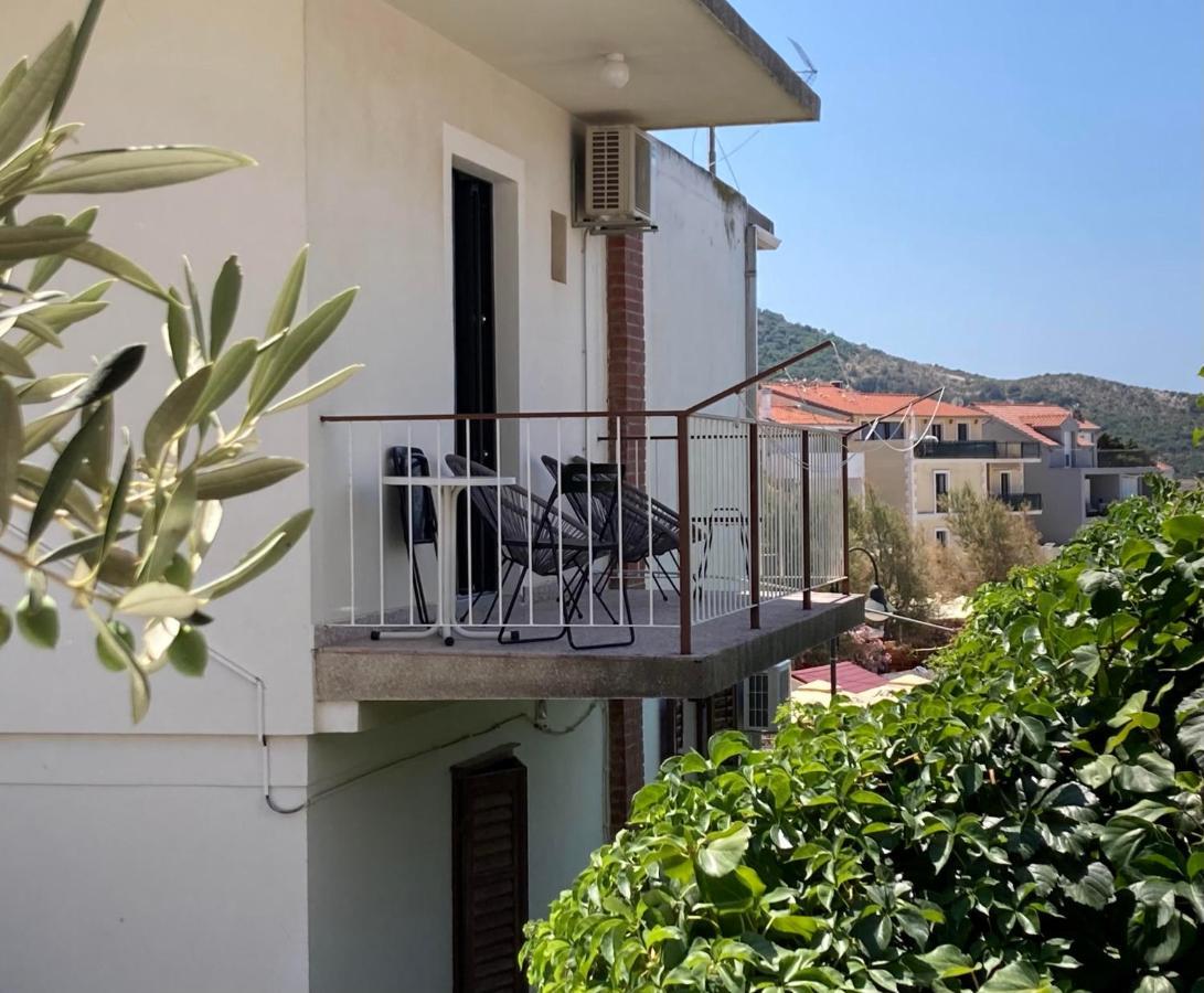 פרימוסטן Rooms 22 - Beachfront מראה חיצוני תמונה