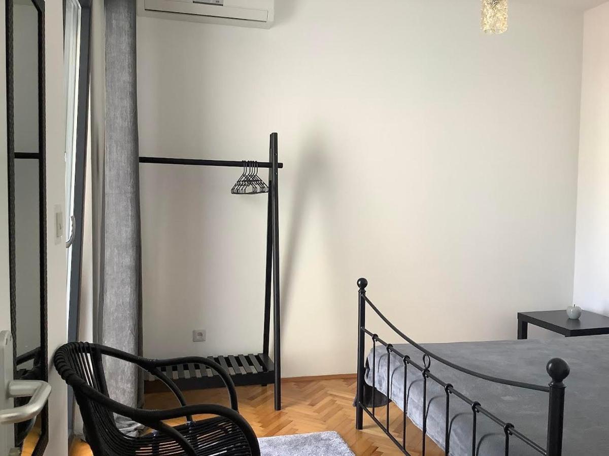 פרימוסטן Rooms 22 - Beachfront מראה חיצוני תמונה