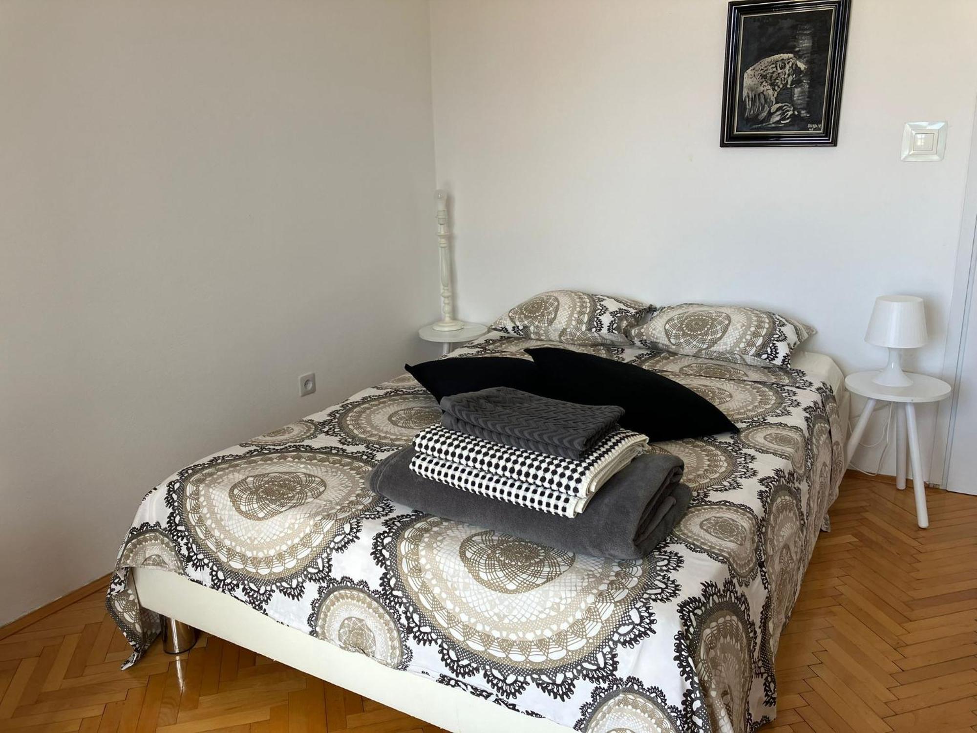 פרימוסטן Rooms 22 - Beachfront מראה חיצוני תמונה